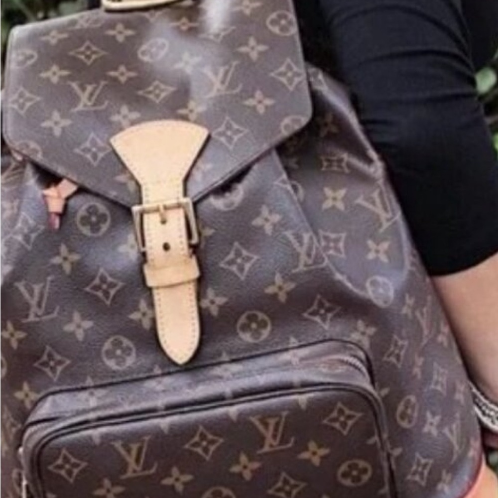 Louis Vuitton Monogram Backpack - Picture 7 of 11